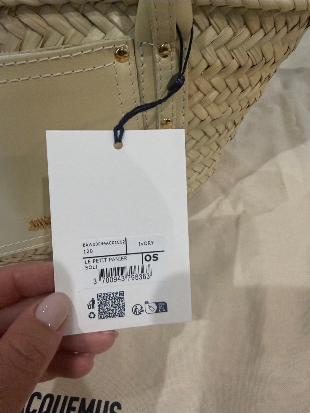 Jacquemus Cream Straw Woven Tote with Leather Trim - Picture 2 of 6